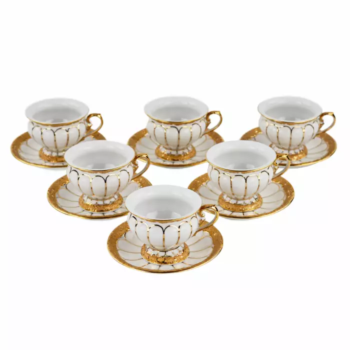 Service à cafe moka en porcelaine blanche et doree pour six personnes. Meissen 