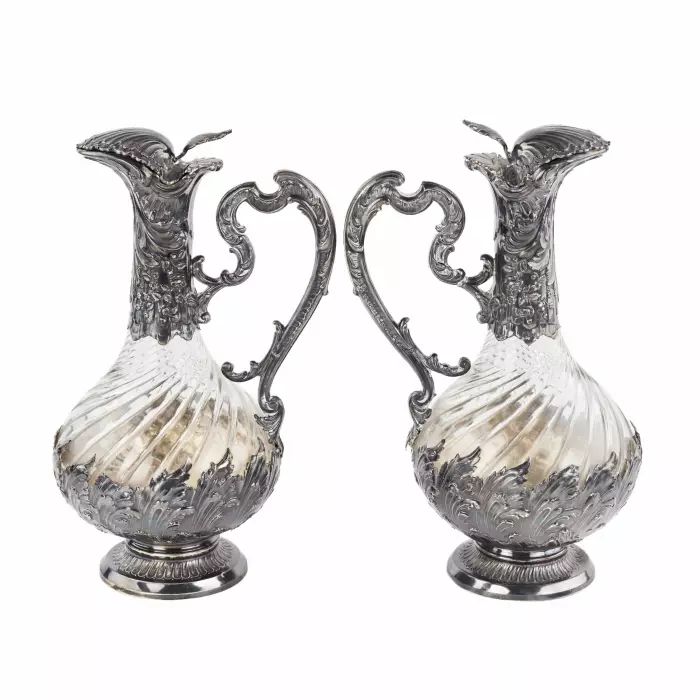 Frangière et Laroche. Paire de pichets à vin en verre français en argent des annees 1880. 