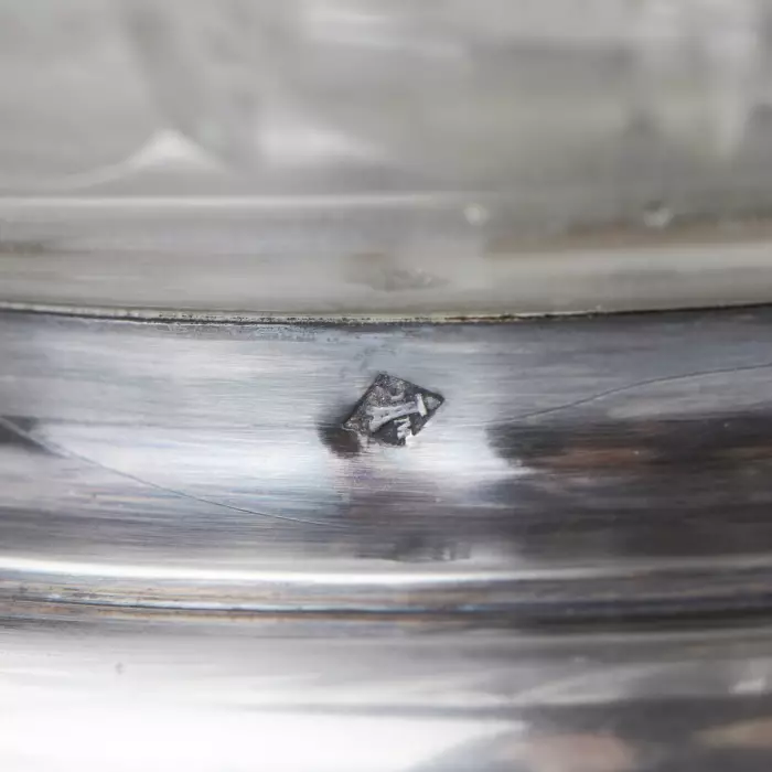 Cruche en verre français pour une tasse ou de l`eau en argent. Fin du 19ème siècle. 
