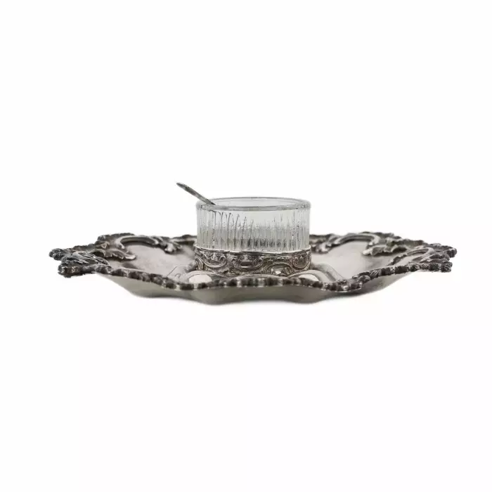 Bol à caviar russe en argent avec plateau en verre et cuillère en argent. 1843.