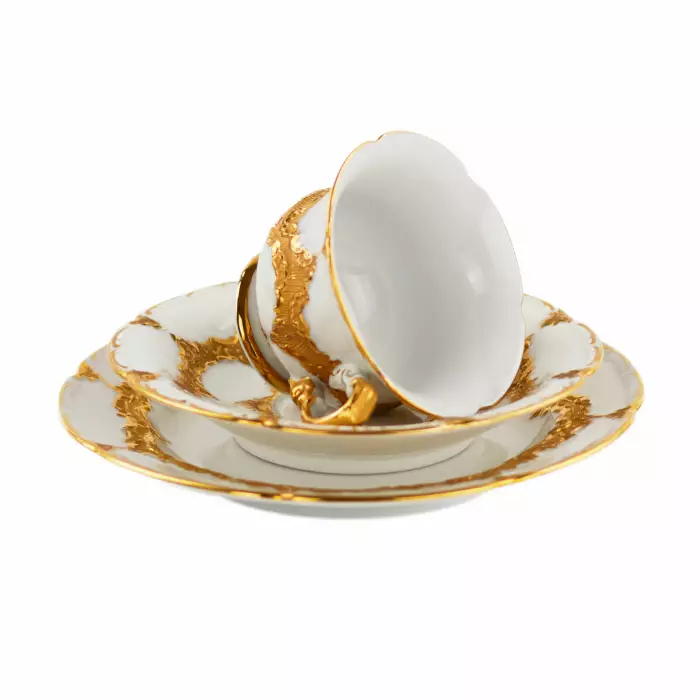 LUXURIOUS MOCHA COFFEE SERVICE FOR SIX PERSONS. MEISSEN. 20TH CENTURY