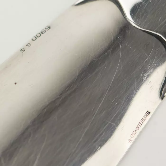 SILVER SHOEHORN WITH MONOGRAM IN FITTED CASE. CALLEGARI. 20TH CENTURY