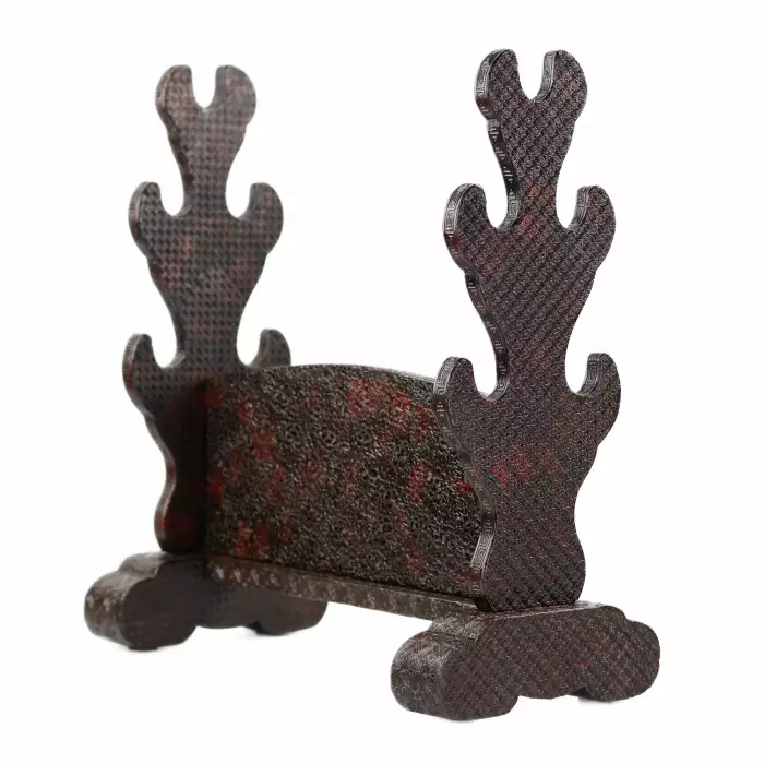 Katana stand (katana kake) in red carved lacquer, Meiji period (Japanese: 明治) Japan, 19th century. 