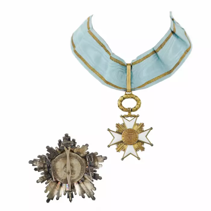 ORDER OF THE THREE STARS OF LATVIA, SECOND CLASS, IN ITS ORIGINAL CASE. F.W. MÜLLER, RIGA. 1920s–1930s