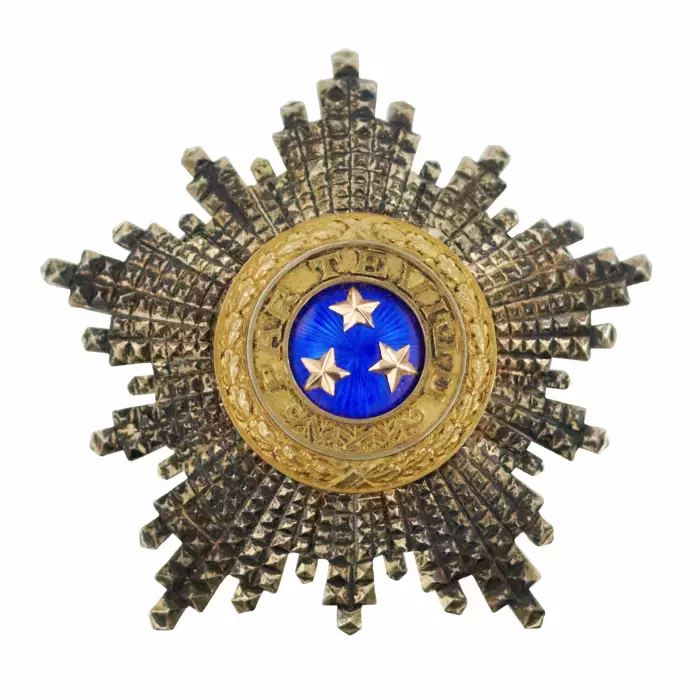ORDER OF THE THREE STARS OF LATVIA, SECOND CLASS, IN ITS ORIGINAL CASE. F.W. MÜLLER, RIGA. 1920s–1930s