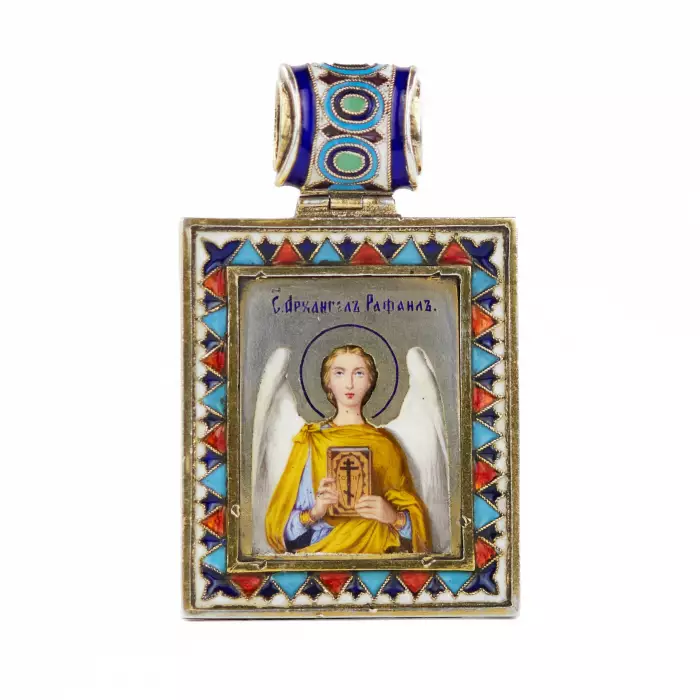 ICÔNE RUSSE EN ARGENT DE L’ARCHANGE RAPHAËL, ÉMAUX PEINTS ET CLOISONNÉS. FIN DU XIXᵉ SIÈCLE.