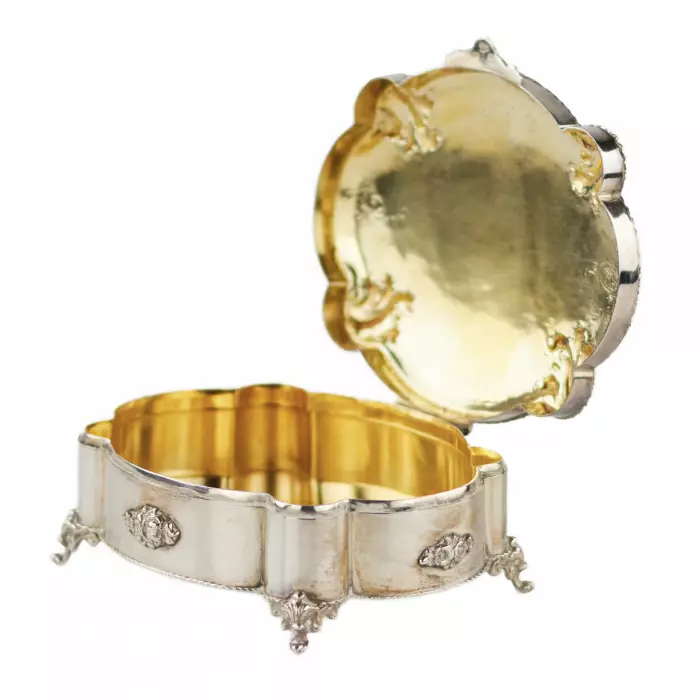 Italian, silver jewelry box of baroque shape. 20th century. 