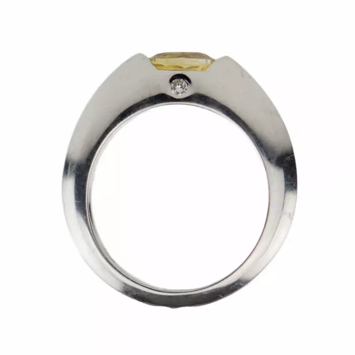 PIAGET 18K WHITE GOLD RING WITH YELLOW SAPPHIRE AND DIAMOND