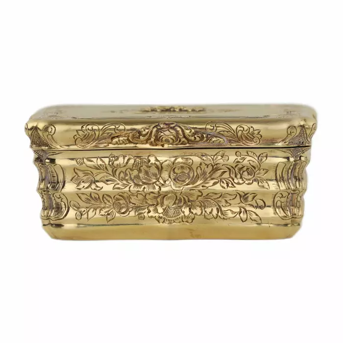 Tabatière dorée, de Charles Colin, Hanau, vers 1830.