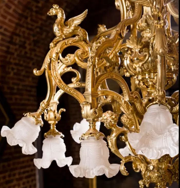 GILT-BRONZE CHANDELIER IN THE NAPOLEON III STYLE FRANCE, SECOND HALF OF THE 19TH CENTURY