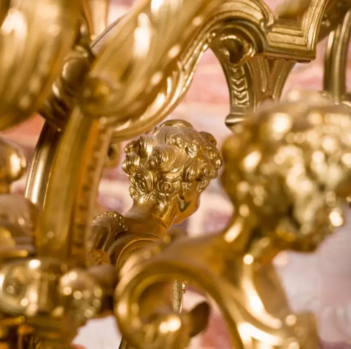 GILT-BRONZE CHANDELIER IN THE NAPOLEON III STYLE FRANCE, SECOND HALF OF THE 19TH CENTURY