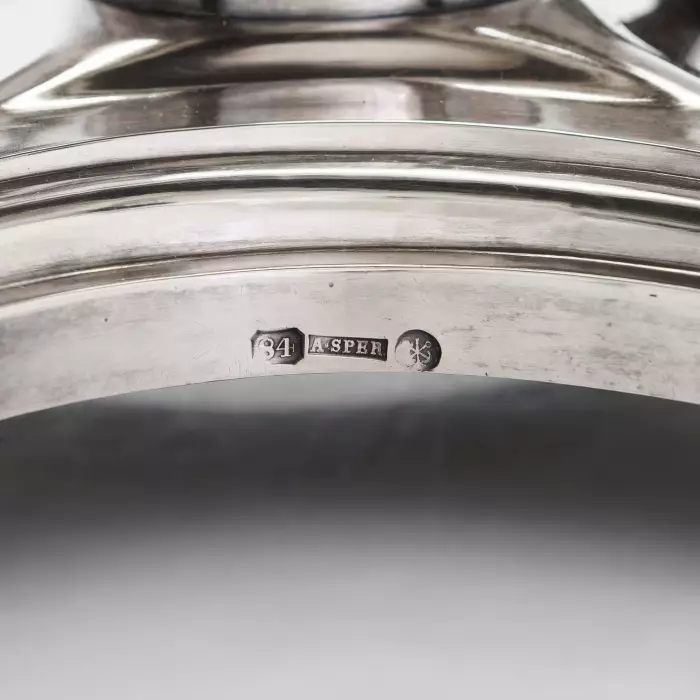 Théière-samovar en argent pour servir des boissons chaudes. Shper Adolf. Saint-Pétersbourg, 1843