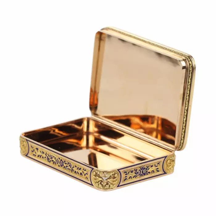 GOLD SNUFFBOX WITH MINIATURE “SAINTE ANNE TRINITAIRE”. ATTRIBUTED TO JOHANN DANIEL BERNEAUD (1773 - 1861) SWITZERLAND, CIRCA 1820 - 1835