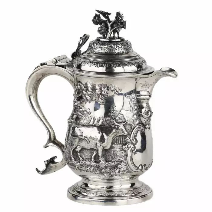 PICHET EN ARGENT MASSIF. ÉPOQUE GEORGE III. MAÎTRE JOHN DEACON LONDRES, 1772