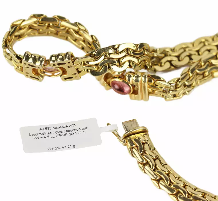 Collier italien en or 14 carats avec améthystes. 