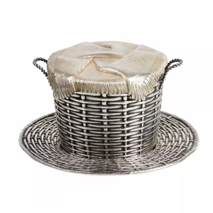 Silver Russian jar is made in the form of a traditional basket. Girshi Lizerin. Moscow 1894 
