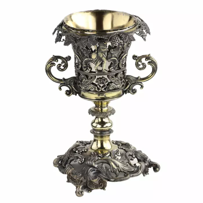 GRANDE COUPE DAPPARAT EN ARGENT RUSSE. MAÎTRE CARL GUSTAV EKQVIST RUSSIE, SAINT-PÉTERSBOURG, MILIEU DU XIXE SIÈCLE