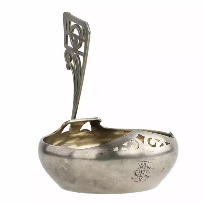 KOVCHE EN ARGENT RUSSE DE STYLE ART NOUVEAU. ATELIER DE VASSILI IVANOVITCH ANDREEV. MOSCOU, 1899–1908
