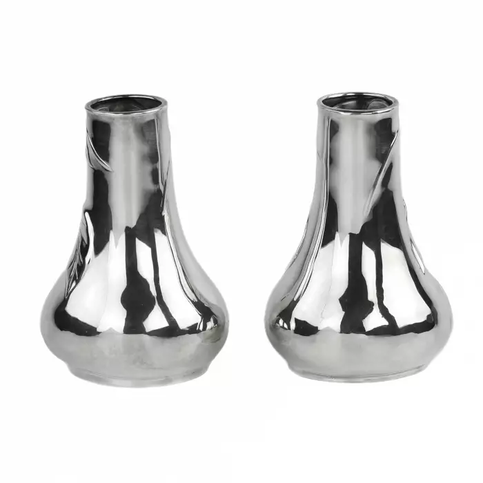 PAIR OF SILVER ART NOUVEAU VASES, TIFFANY & CO., USA, 20TH CENTURY