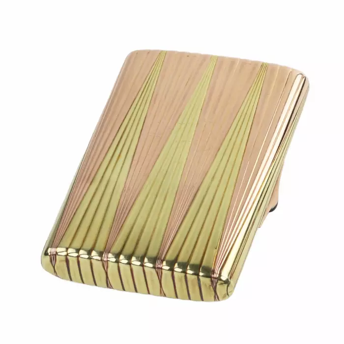 ÉTUI À CIGARETTES RUSSE EN OR 14 CARATS. FABRIQUE BEILIN & SON SAINT-PÉTERSBOURG, 1908–1917