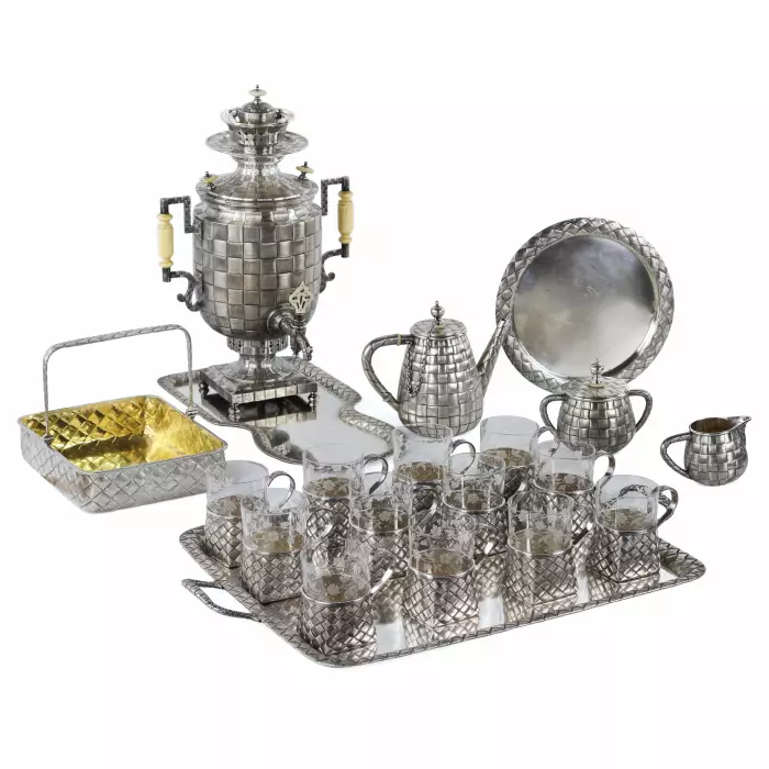 LARGE RUSSIAN SILVER TEA SERVICE “BAST” GRACHEV BROTHERS, ST PETERSBURG, 1883–1884