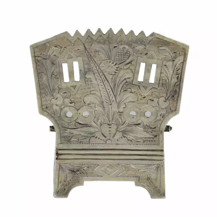 Salière russe en argent en forme de siège. Ivan Alekseevitch Svéchnikov. Moscou, 1885.