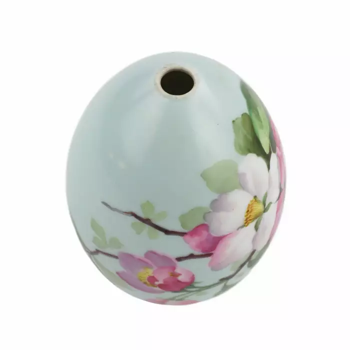 PORCELAIN EASTER EGG WITH HAND-PAINTED BLOSSOMING APPLE ORCHARD RUSSIA, LATE 19TH CENTURY (C. 1890–1900)