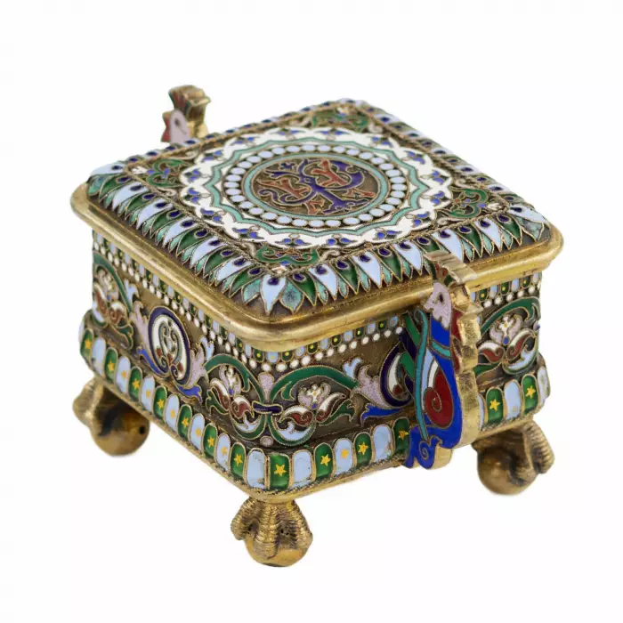 RUSSIAN SILVER BOX WITH CLOISONNÉ ENAMEL IN THE FORM OF ROOSTERS PAVEL OVCHINNIKOV FIRM, MOSCOW, 1882