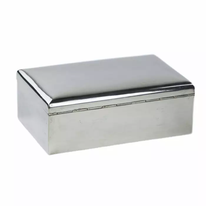 BOÎTE À CIGARes EN ARGENT AVEC CABOCHON SUÈDE, XXe SIÈCLE