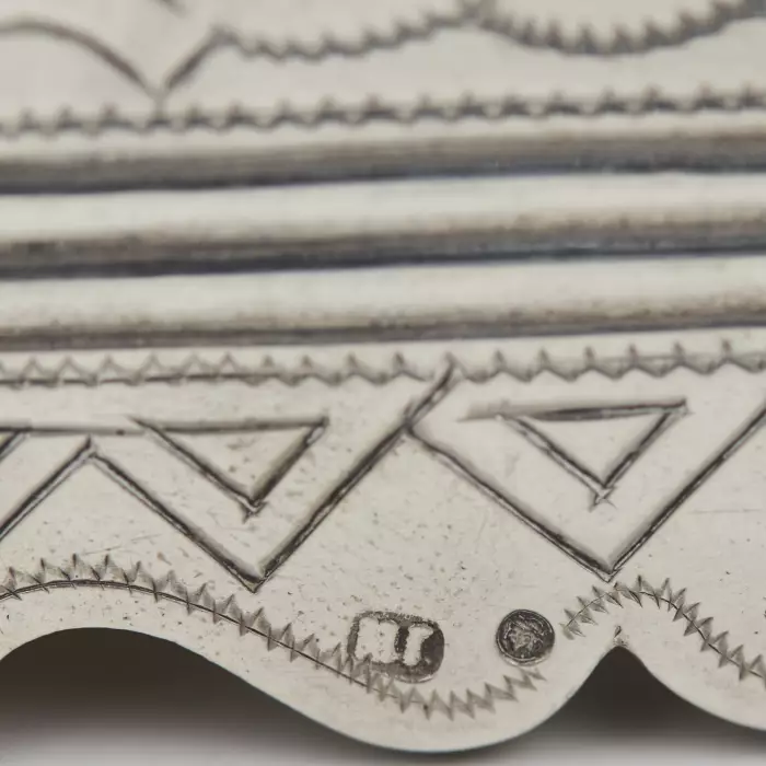SALIÈRE EN ARGENT EN FORME DE TRÔNE RUSSIE, MOSCOU, 1899–1908