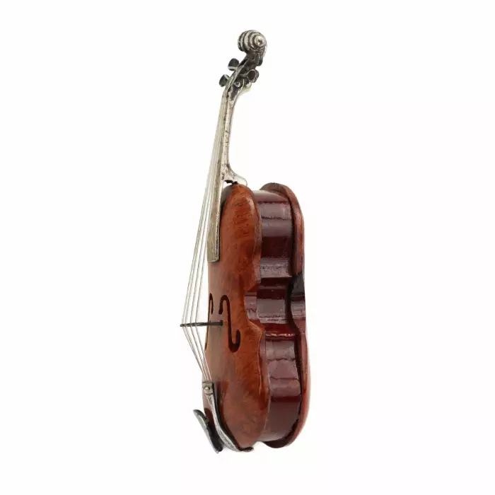 A MINIATURE SILVER VIOLIN IN A CASE, EUROPE, EARLY 20TH CENTURY 