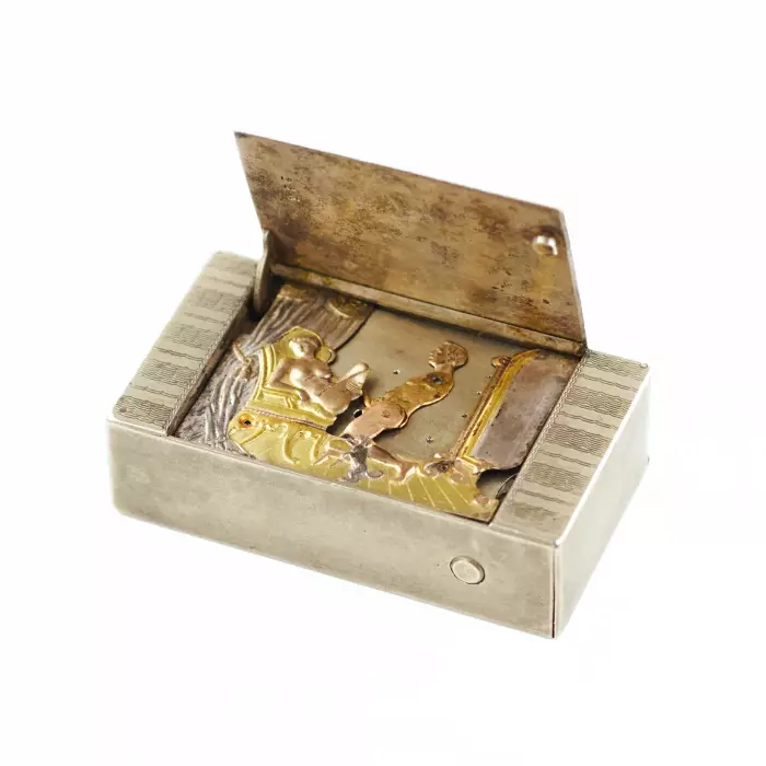 Boîte d’allumettes automatique érotique avec miniature mécanique  France, début du XXᵉ siècle