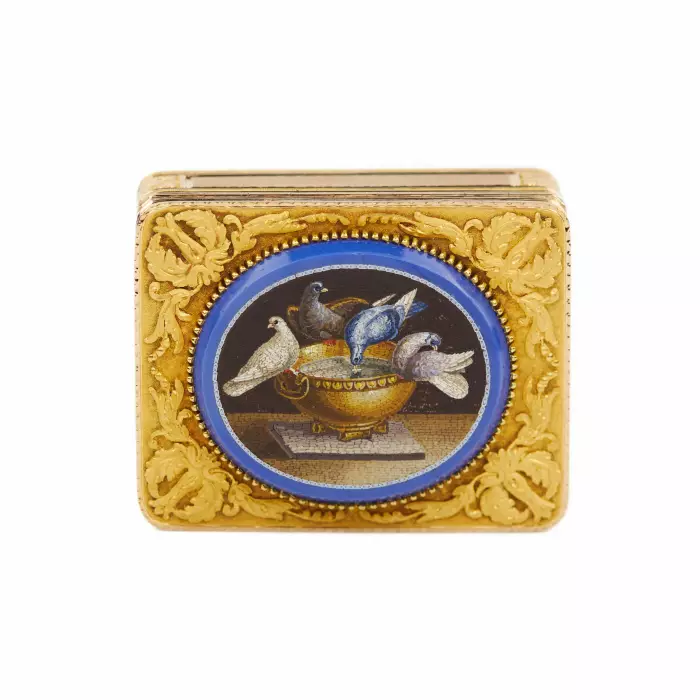 MUSICAL SNUFFBOX WITH MICROMOSAIC PLINY`S DOVES FRANCE, 1819–1838 