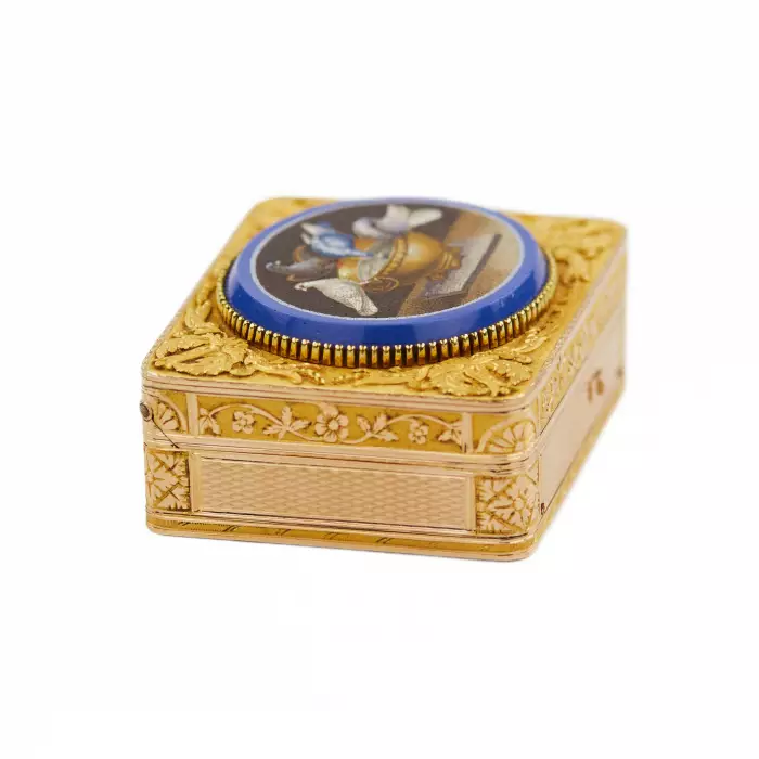 MUSICAL SNUFFBOX WITH MICROMOSAIC PLINY`S DOVES FRANCE, 1819–1838 