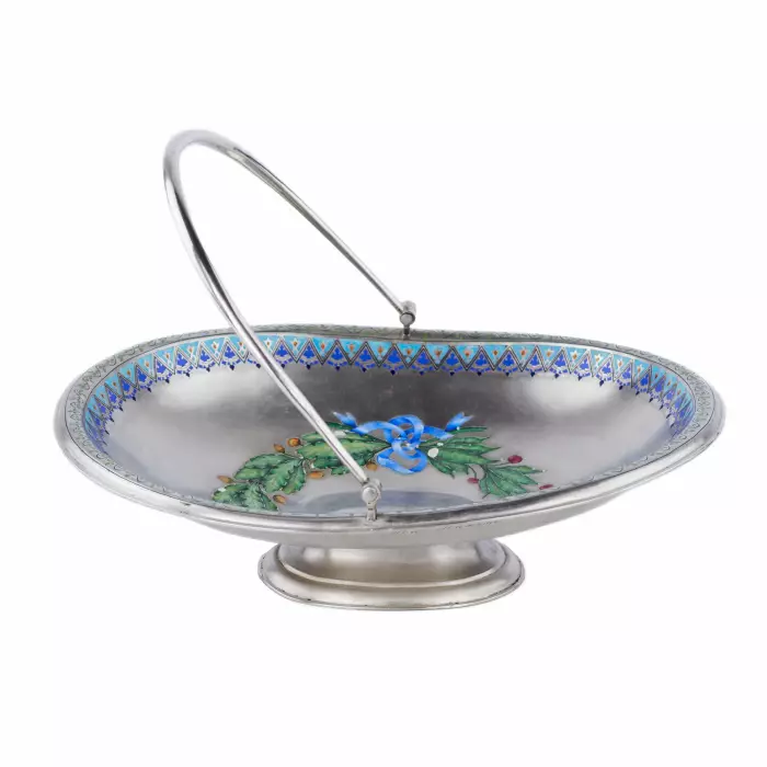 СЕРЕБРЯНАЯ КОНФЕТНИЦА С ЖИВОПИСНОЙ ЭМАЛЬЮ РОССИЯ, 1888 ГОД
