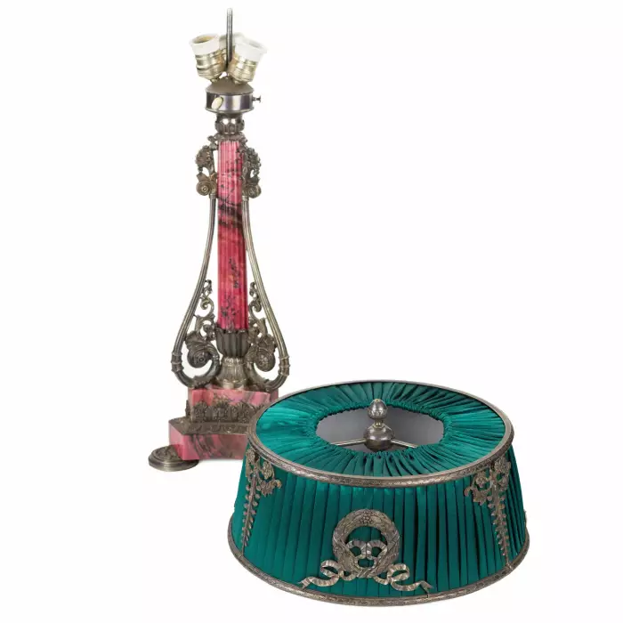 LARGE SILVER AND RHODONITE TABLE LAMP. WORKSHOP OF NEDMIROV-KOLODKIN. MOSCOW, CIRCA 1890