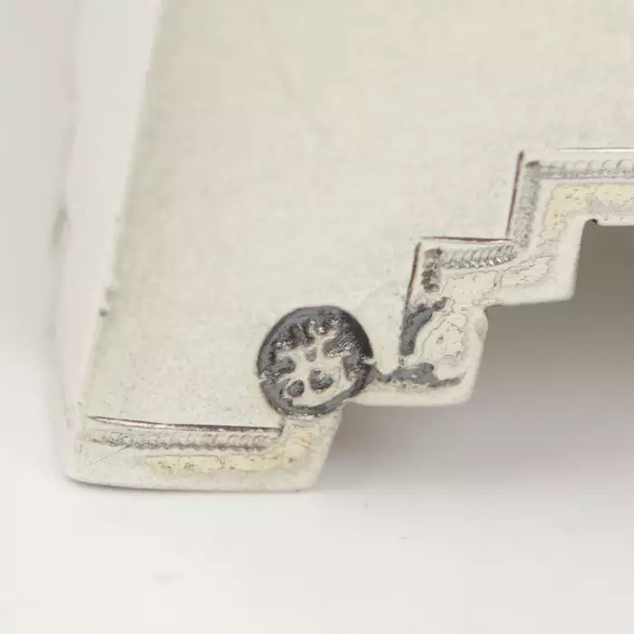 SALIÈRE EN ARGENT EN FORME DE TRÔNE, STYLE HISTORICISME EMPIRE RUSSE, MOSCOU, 1891