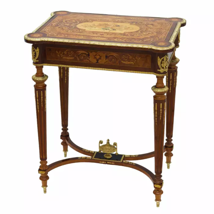 WRITING DESK WITH MARQUETRY AND GILT BRONZE MOUNTS  FRANCE, LATE 19TH CENTURY