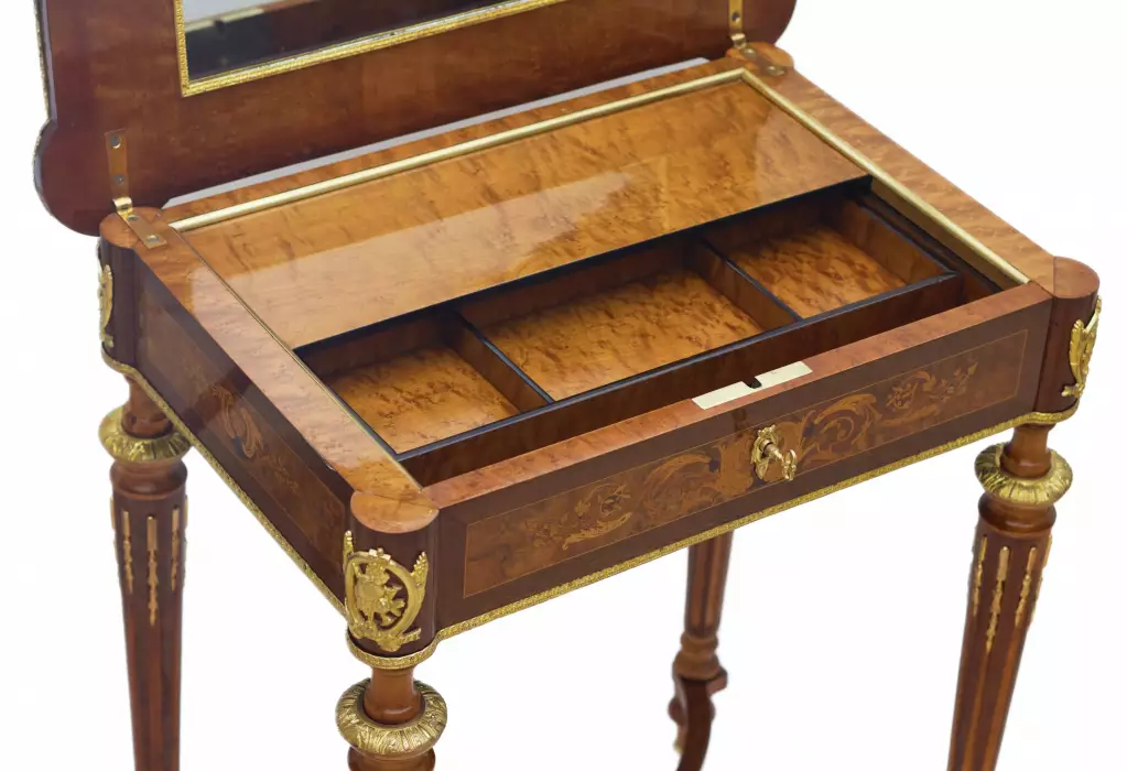 WRITING DESK WITH MARQUETRY AND GILT BRONZE MOUNTS  FRANCE, LATE 19TH CENTURY