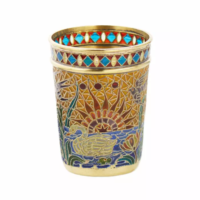 SILVER SHOT CUP WITH POLYCHROME PLIQUE-À-JOUR ENAMEL. PAVEL OVCHINNIKOV WORKSHOP RUSSIA, MOSCOW, TURN OF THE 19TH–20TH CENTURIES