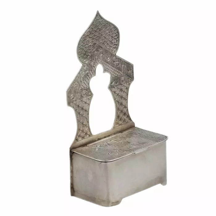 SALIÈRE EN ARGENT « CHAISE »  RUSSIE, MOSCOU, 1896–1908