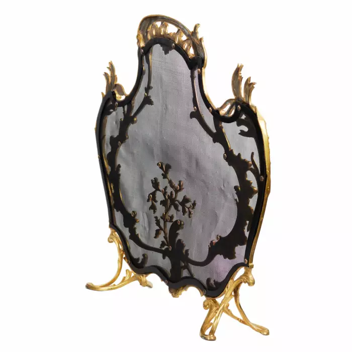 GILT BRONZE FIREPLACE SCREEN IN THE LOUIS XV STYLE FRANCE, 19TH CENTURY