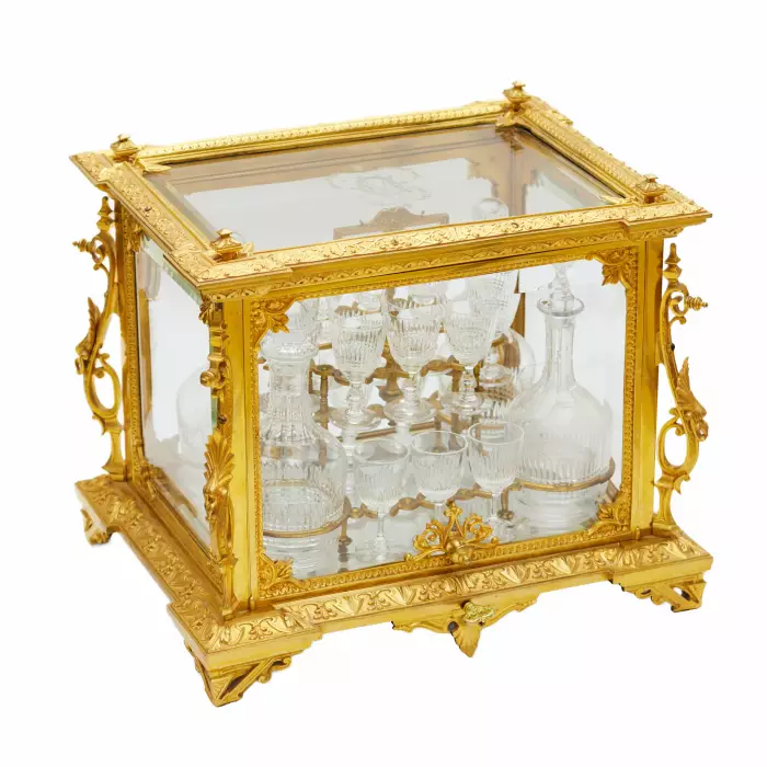 LIQUEUR CABINET (CAVE À LIQUEURS) IN GILT BRONZE AND CRYSTAL IN THE NAPOLEON III STYLE FRANCE, SECOND HALF OF THE 19TH CENTURY