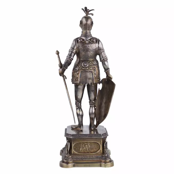 SILVER CABINET FIGURE OF A KNIGHT. J. KURZ & CO. GERMANY, HANAU, TURN OF THE 19TH - 20TH CENTURIES