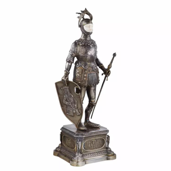 SILVER CABINET FIGURE OF A KNIGHT. J. KURZ & CO. GERMANY, HANAU, TURN OF THE 19TH - 20TH CENTURIES