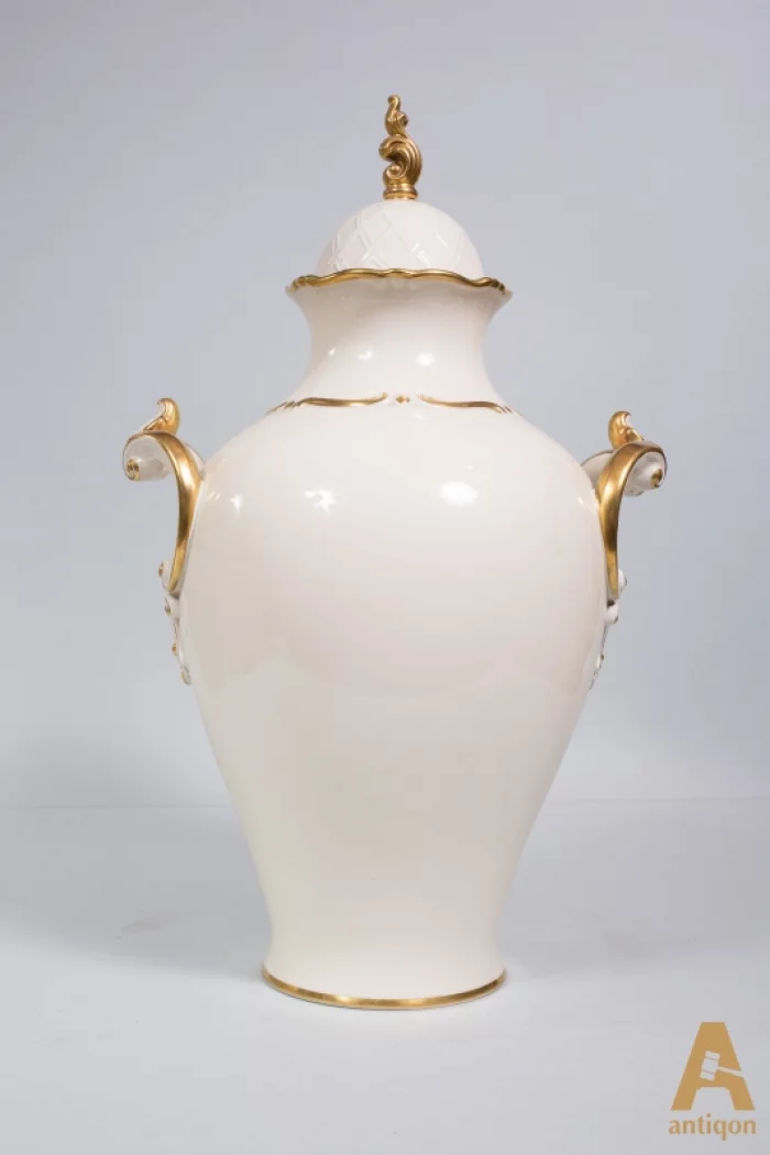 White vase