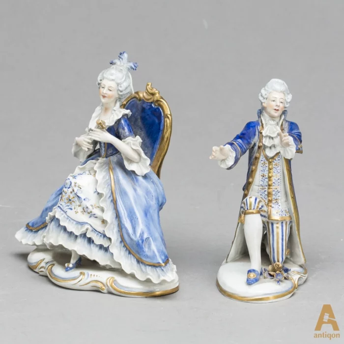 Groupe en porcelaine Couple romantique