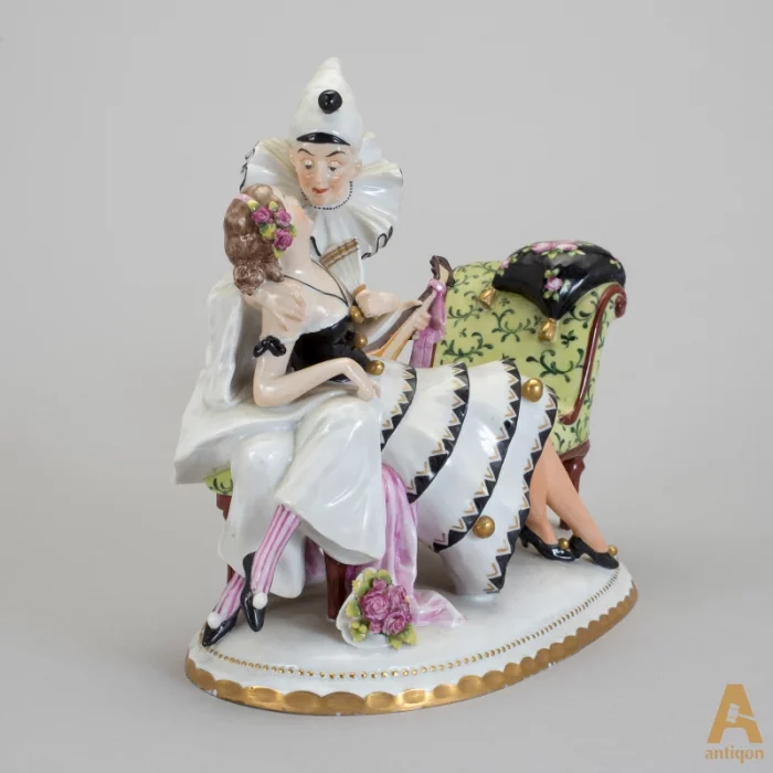 Pierrot and Columbine. Porzellanfabrik E. & A.
