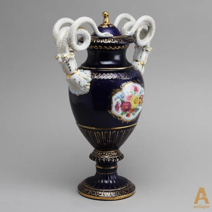 Vase, Koenigszelt
