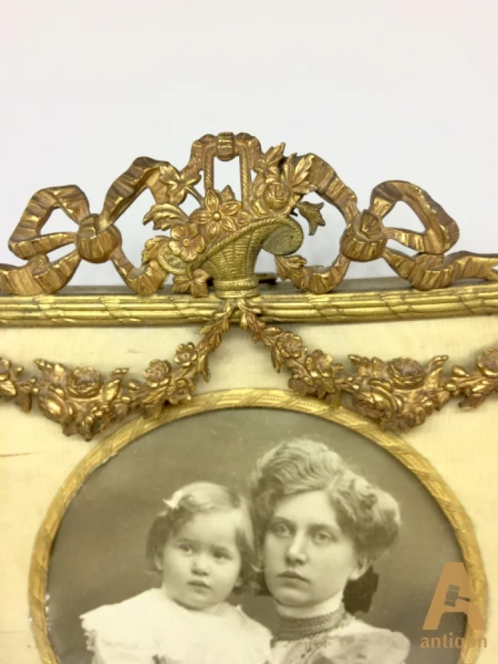 Table photo frame